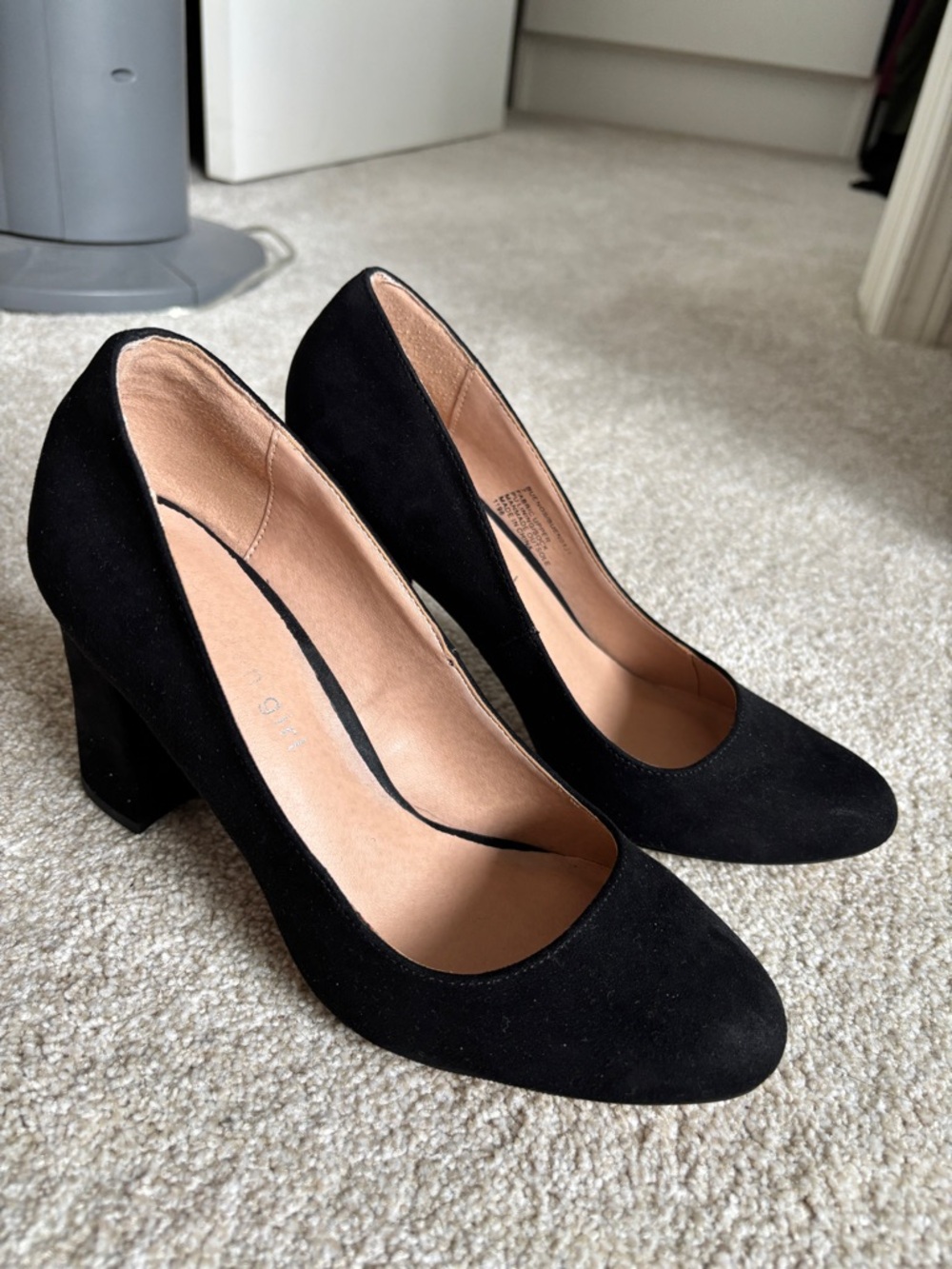 Madden Girl Black Suede Round-Toe Low Block Heel Pumps - Picture 2 of 7